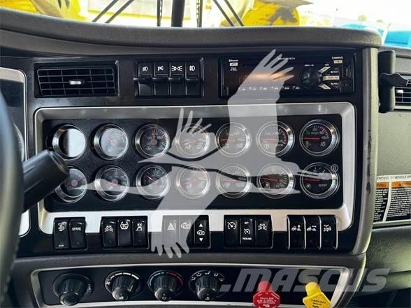 Kenworth W900 Седельные тягачи