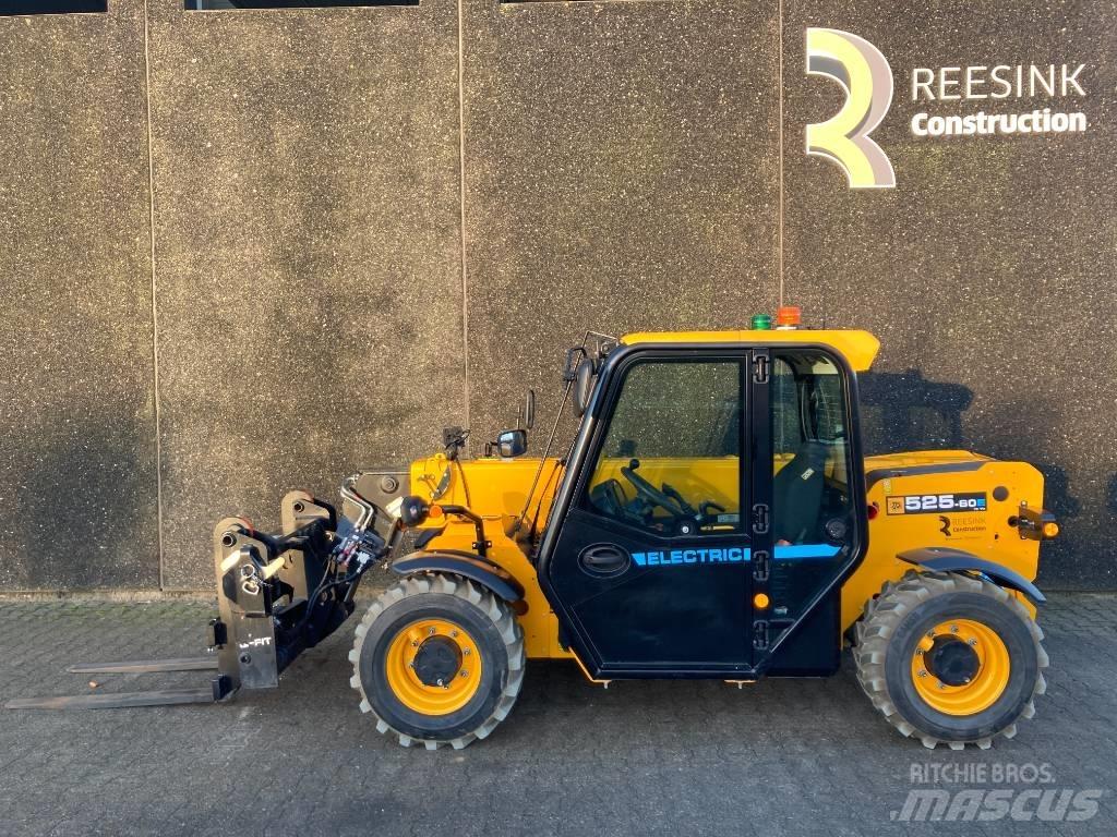 JCB 525-60 E Телескопические погрузчики