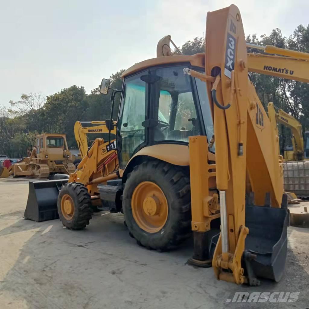 JCB 3CX Экскаваторы-погрузчики