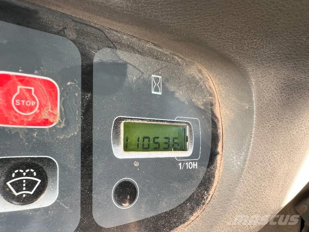 CASE CX 330 Гусеничные экскаваторы