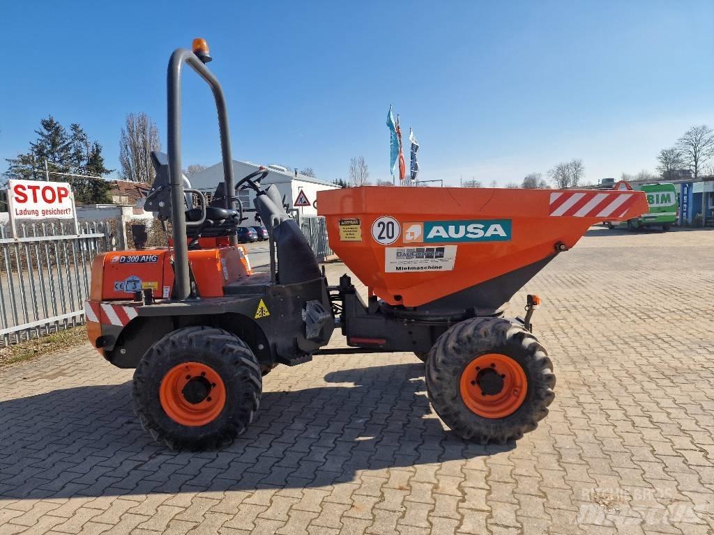 Ausa D300AHG Шарнирно-сочленённые самосвалы