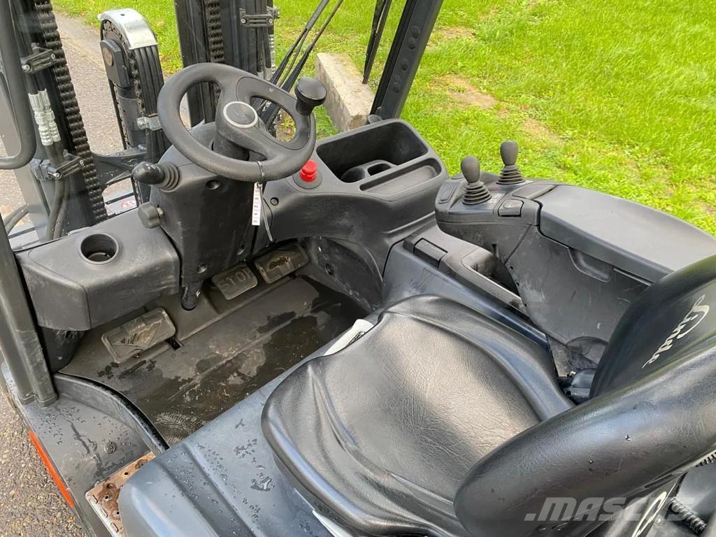 Linde E30L-01 Электропогрузчики