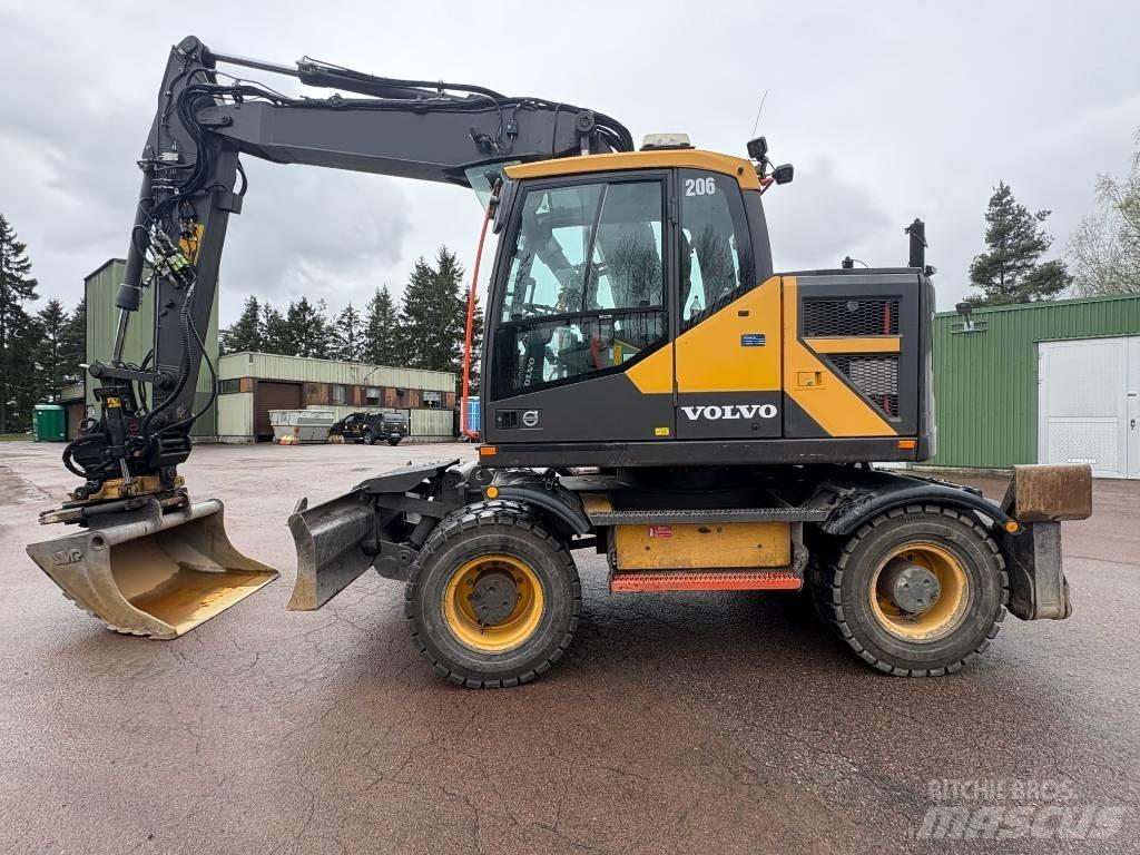 Volvo EWR 150 E Колёсные экскаваторы