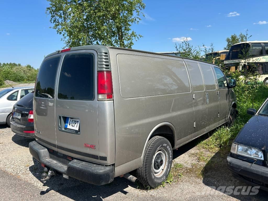 GMC Savana G3500 Изотермический фургон