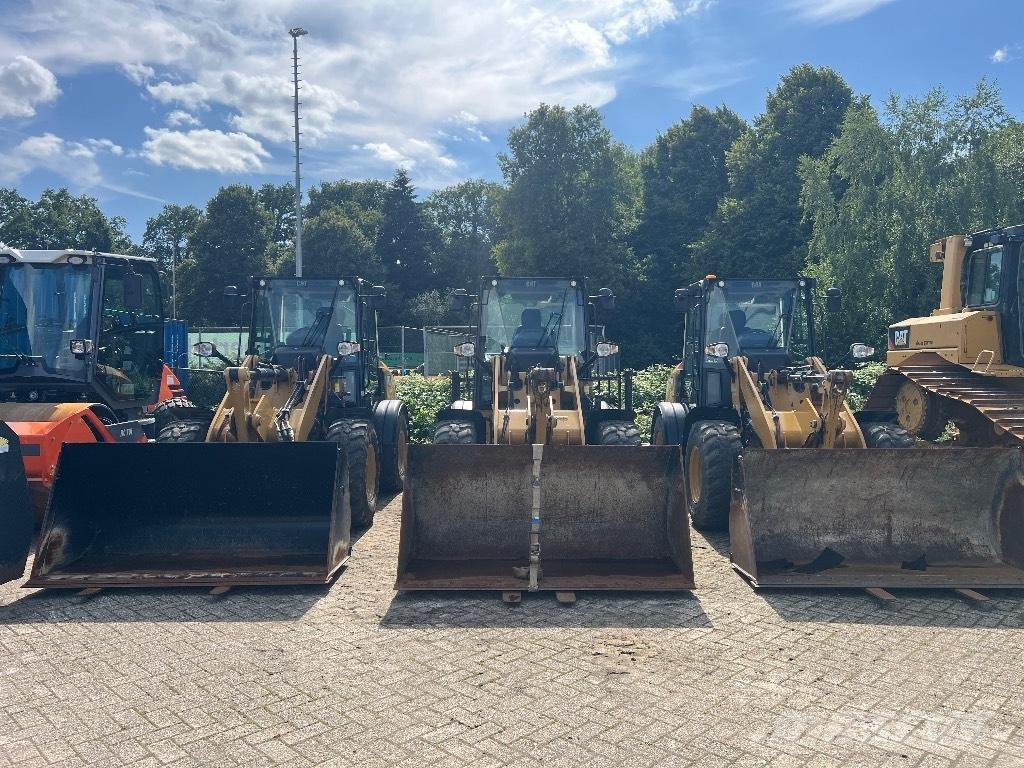 CAT 908M - 908 M Фронтальные погрузчики