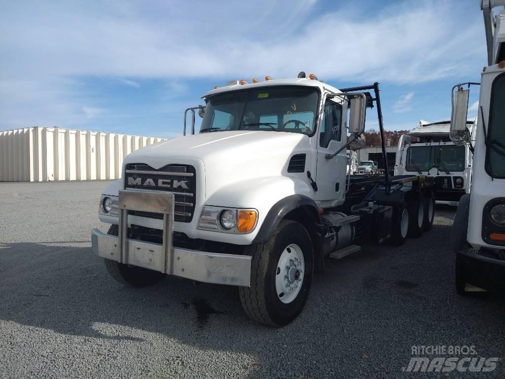 Mack Granite Мусоровозы