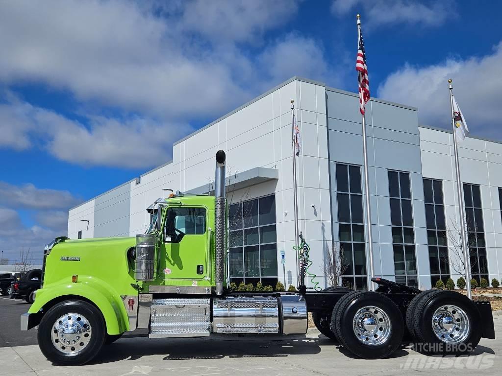Kenworth W900 Седельные тягачи