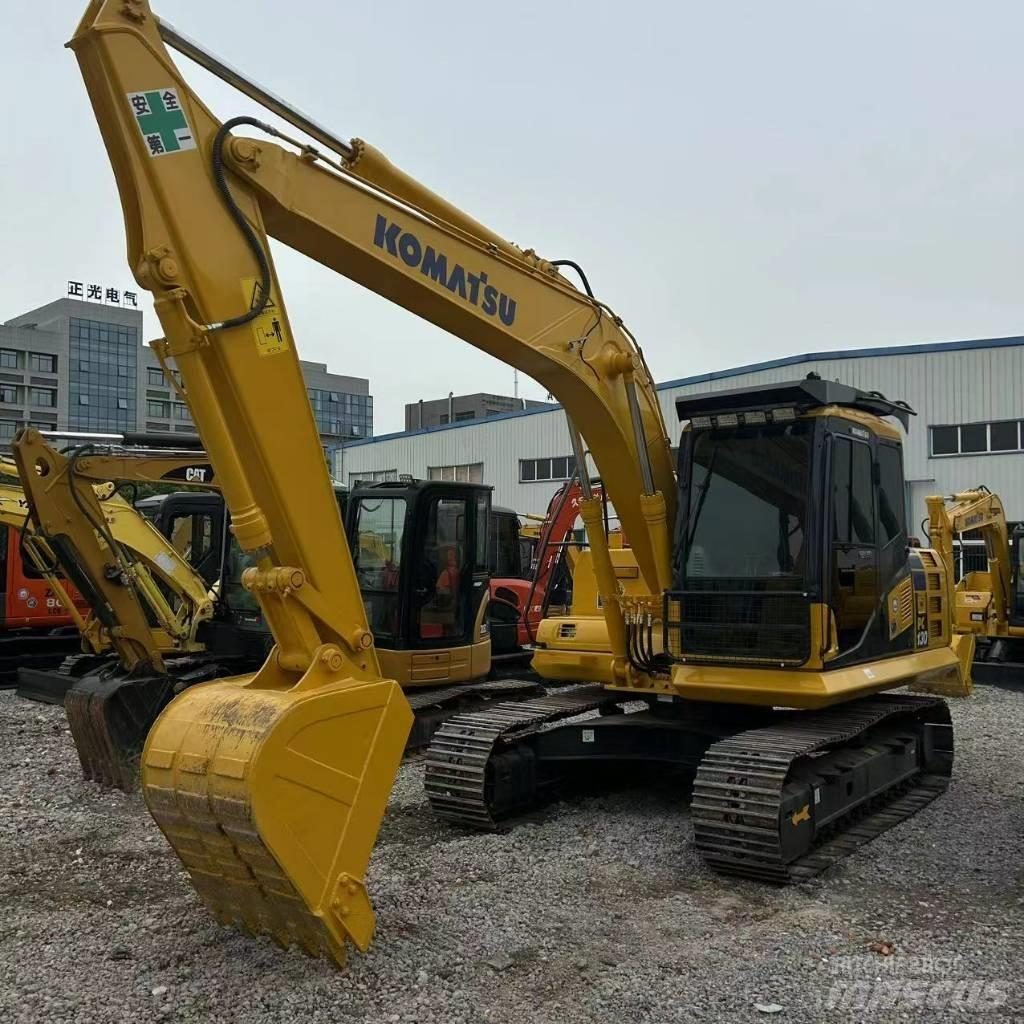 Komatsu 130-7 Гусеничные экскаваторы