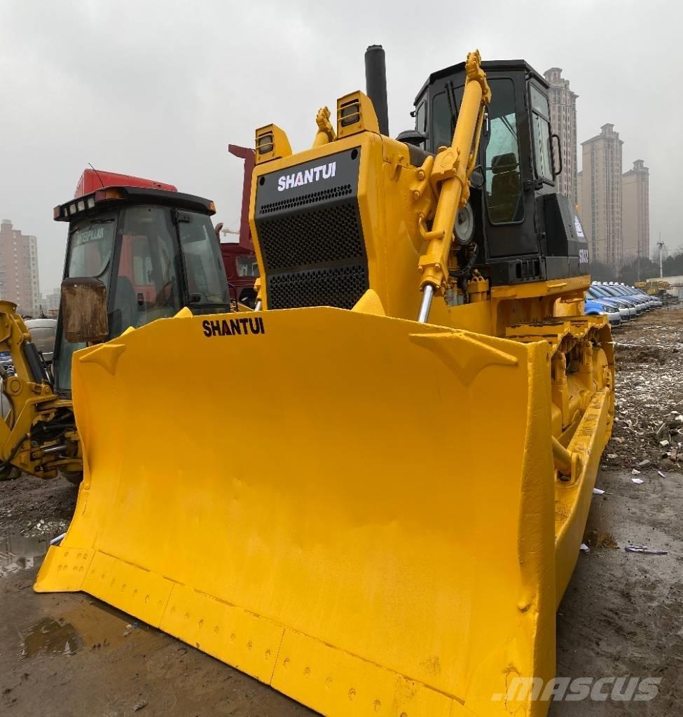 Shantui SD 32 Гусеничные бульдозеры