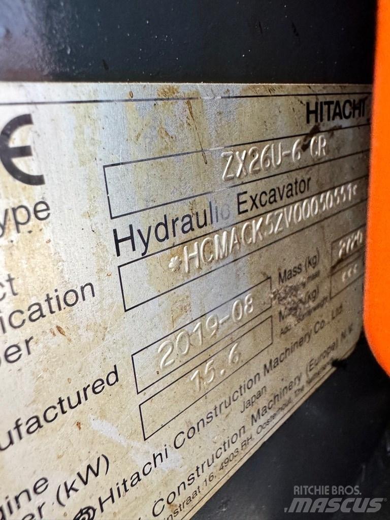 Hitachi 26U-6 CR Мини-экскаваторы