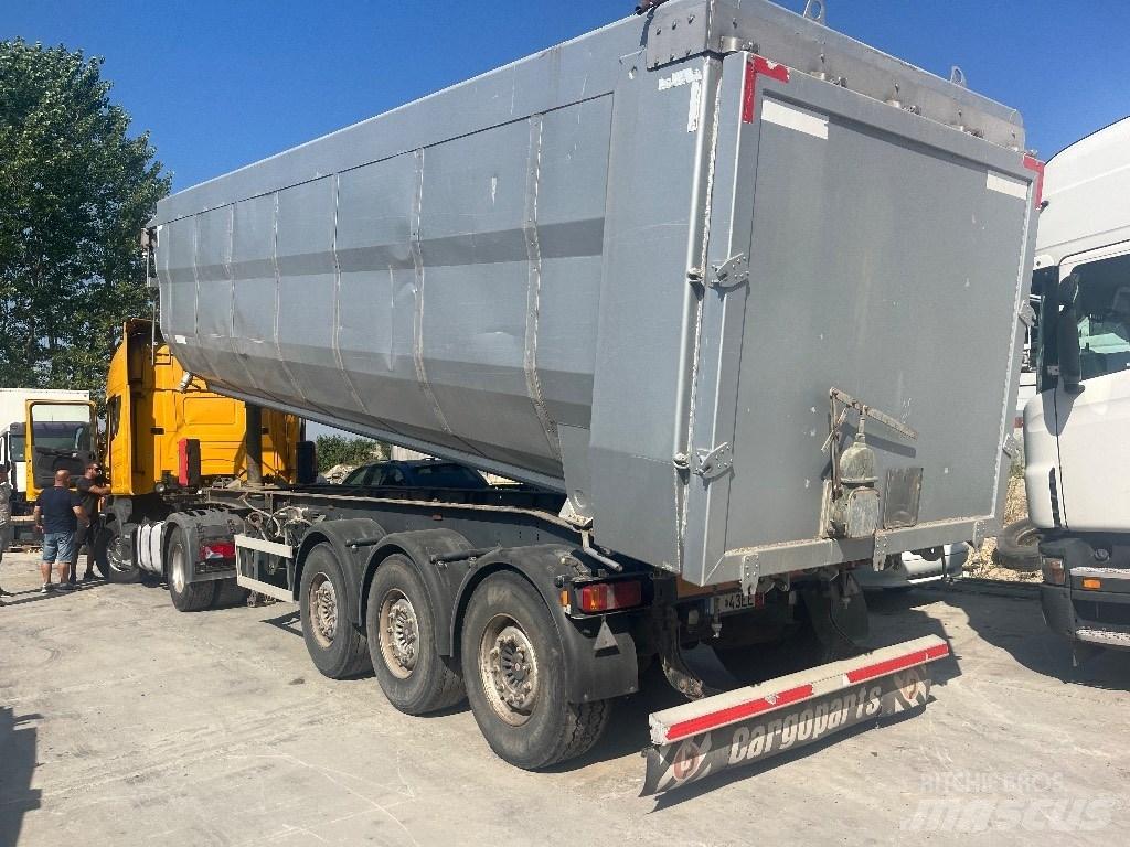 Kempf 45m3 Самосвальные полуприцепы