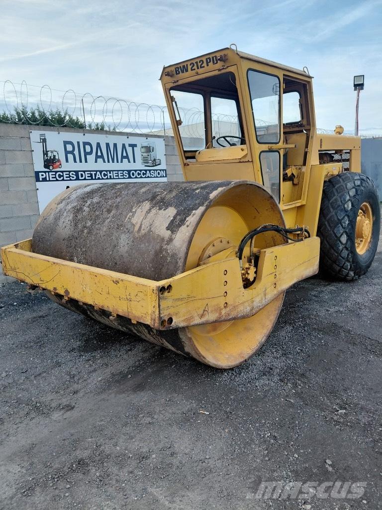 Bomag BW 212 P D Трамбовщики