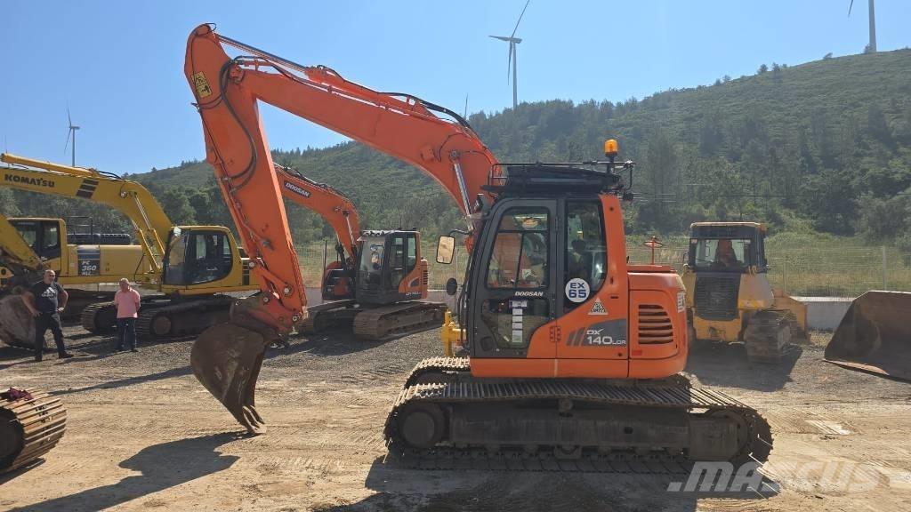 Doosan DX 140 LCR-3 Гусеничные экскаваторы
