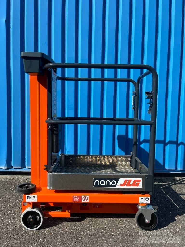 JLG Nano Вертикальные мачтовые подъемники