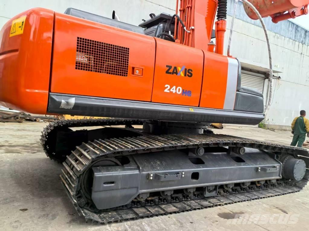 Hitachi ZX 240 HG Гусеничные экскаваторы