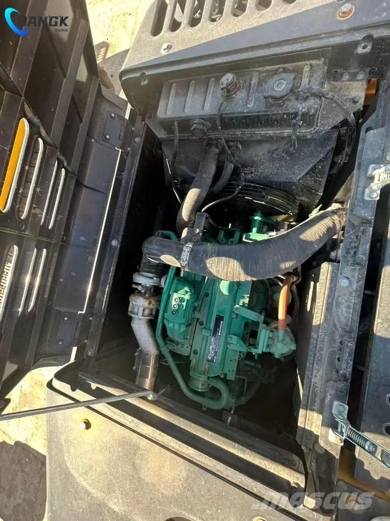 Volvo EC 140 D Гусеничные экскаваторы