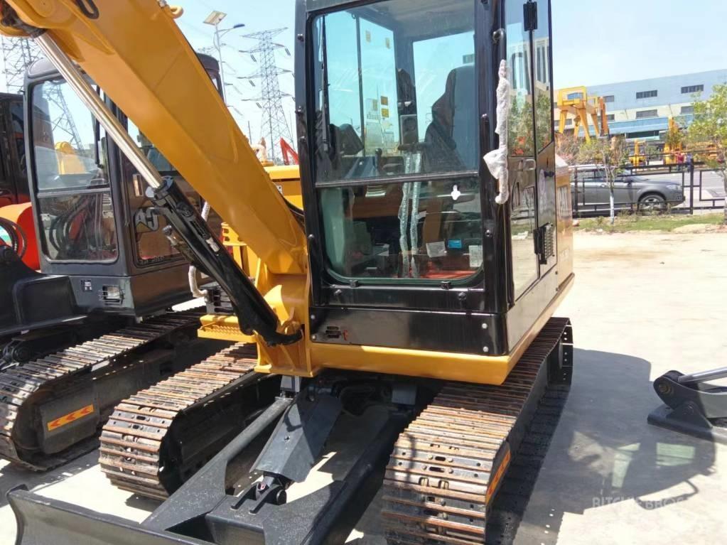 CAT 305.5 Гусеничные экскаваторы
