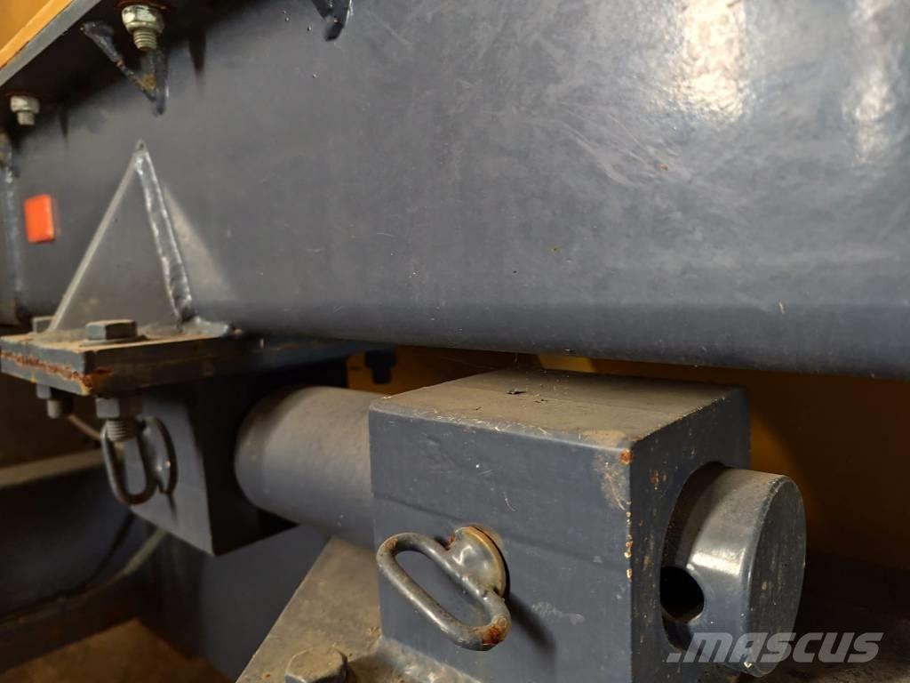 Brochard 30T Прицепы перегрузчики зерна