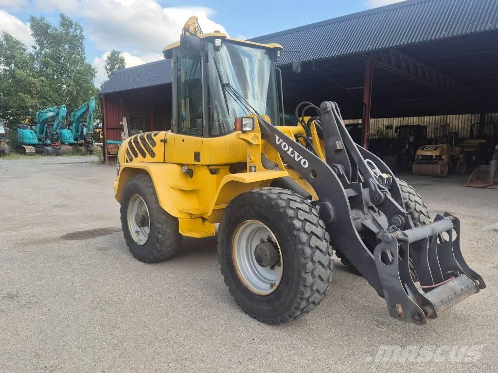 Volvo L 40 B Фронтальные погрузчики