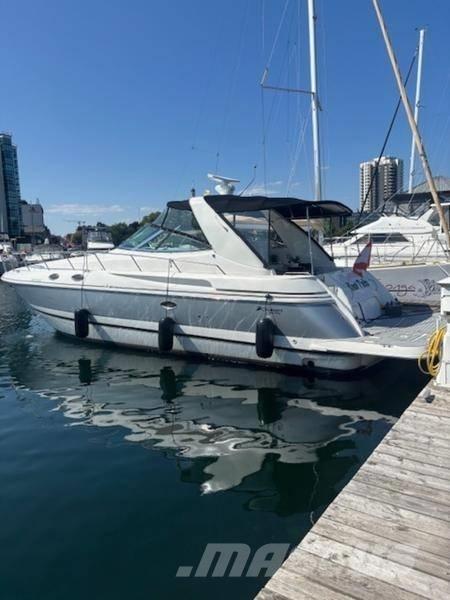  Cruisers Yachts 3870 Земснаряды / баржи