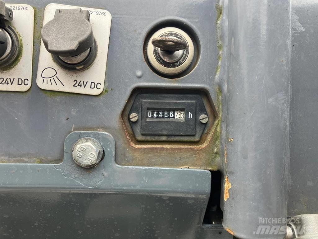 Vögele SUPER 800-3i Асфальтоукладчики