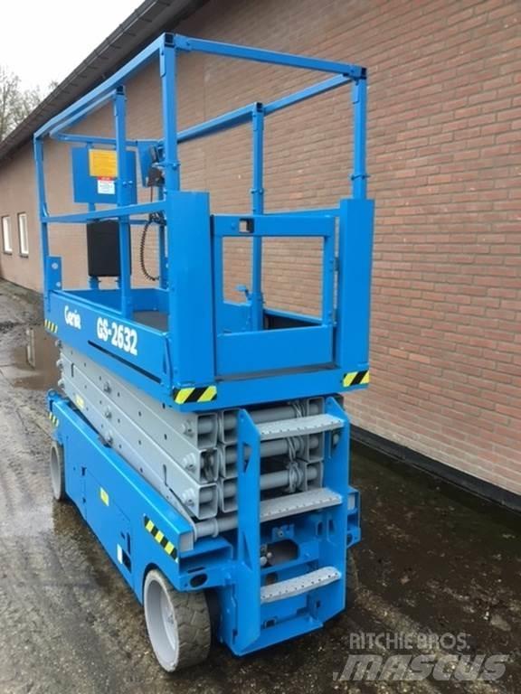 Genie GS2632 Ножничные подъемники