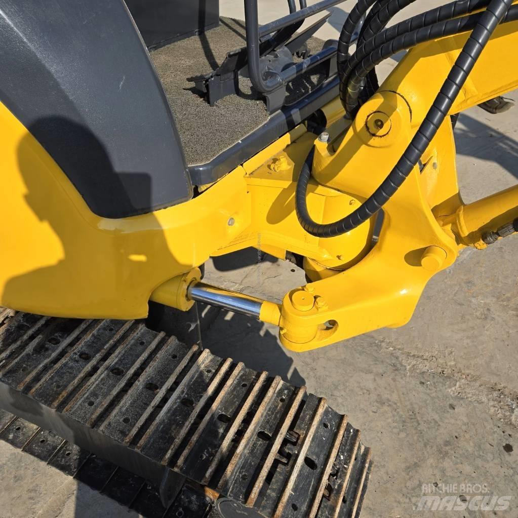 Komatsu PC 35 Мини-экскаваторы
