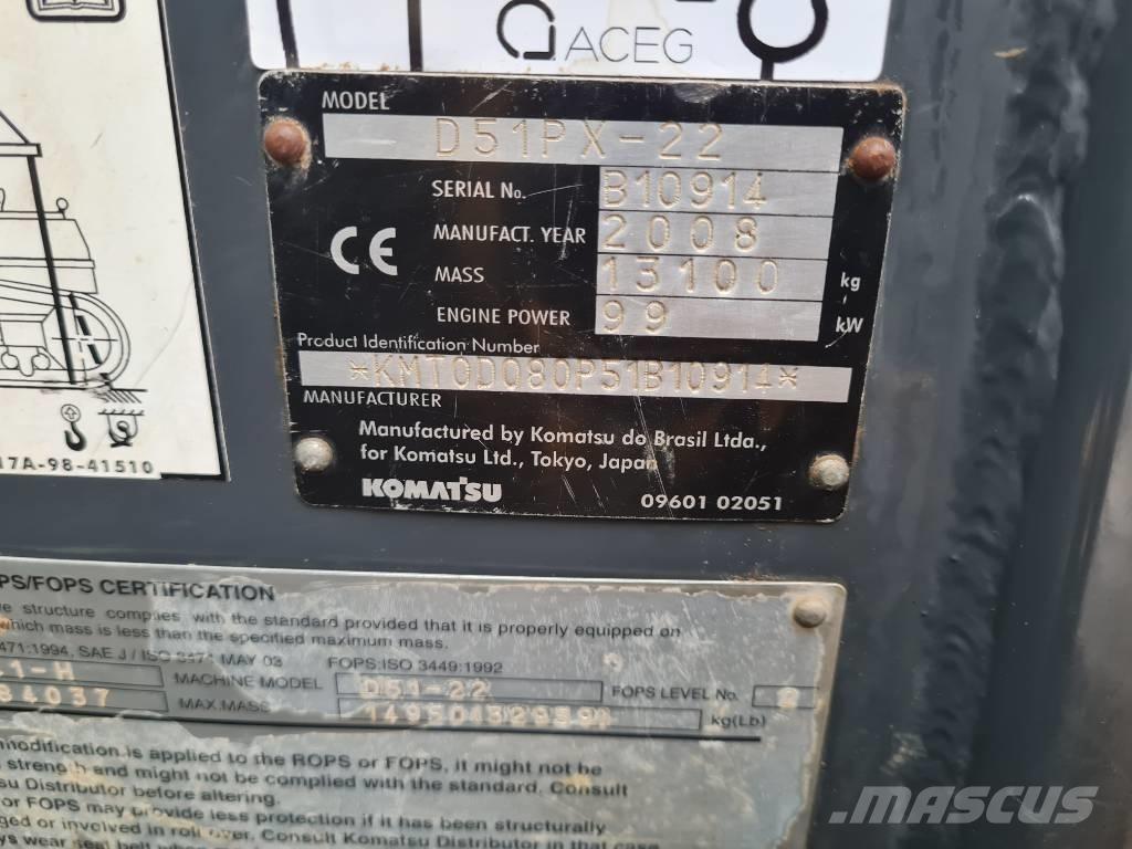 Komatsu D51PX-22 Гусеничные бульдозеры