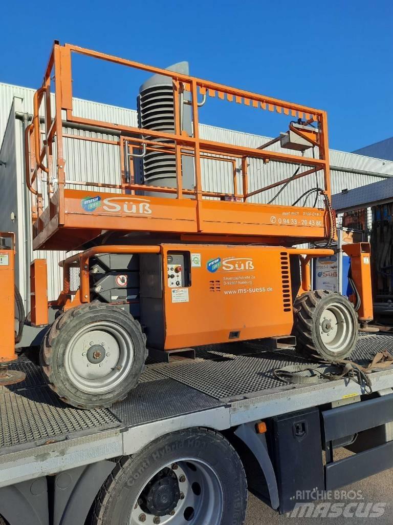 SkyJack SJ 6826 RT Ножничные подъемники