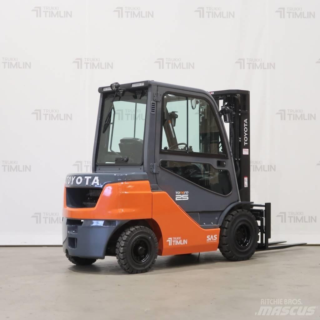 Toyota 52-8FDF25 Дизельные погрузчики
