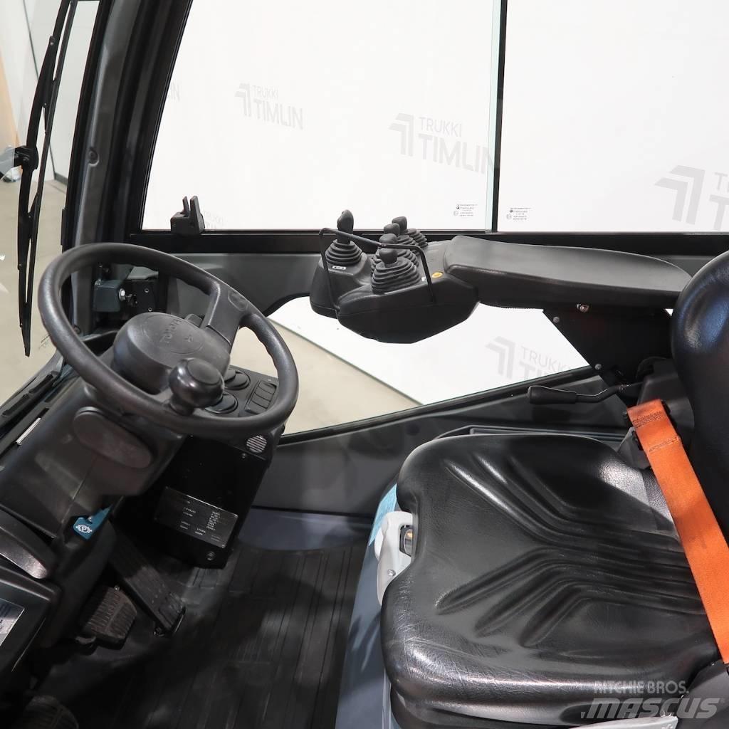 Toyota 52-8FDF25 Дизельные погрузчики