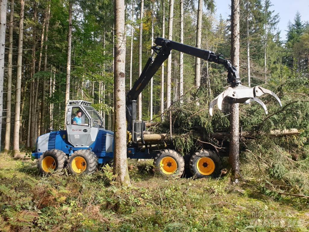 Novotny LVS-520 Форвардеры