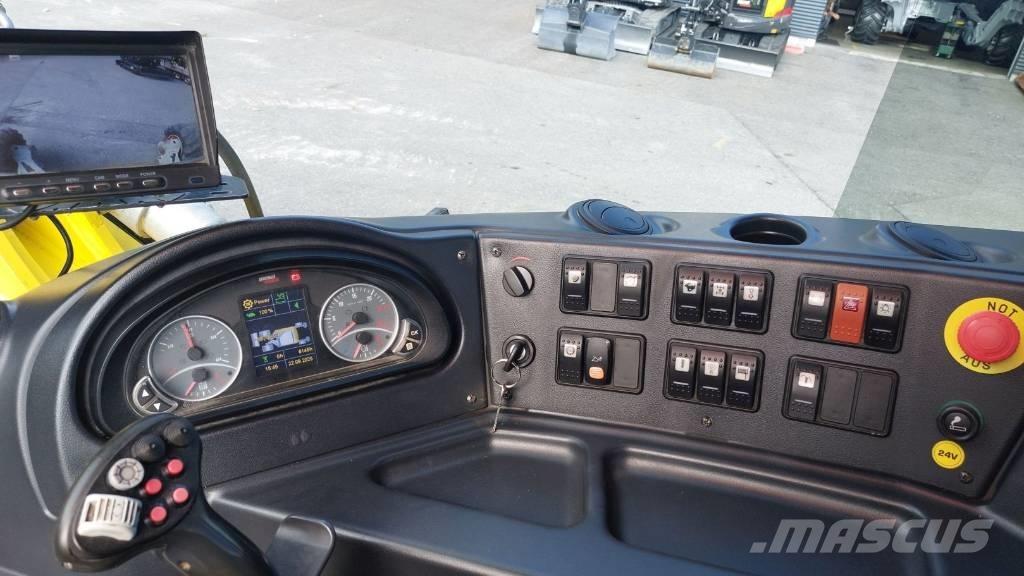 Menzi Muck M520 Колёсные экскаваторы