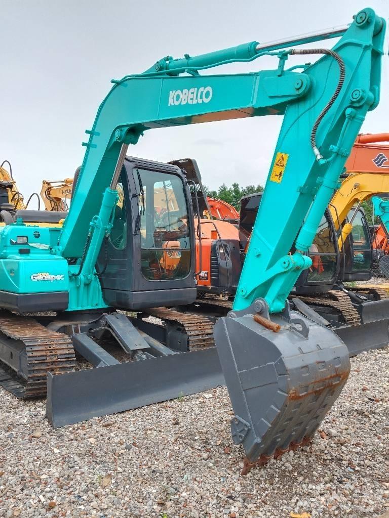 Kobelco SK 75 Гусеничные экскаваторы