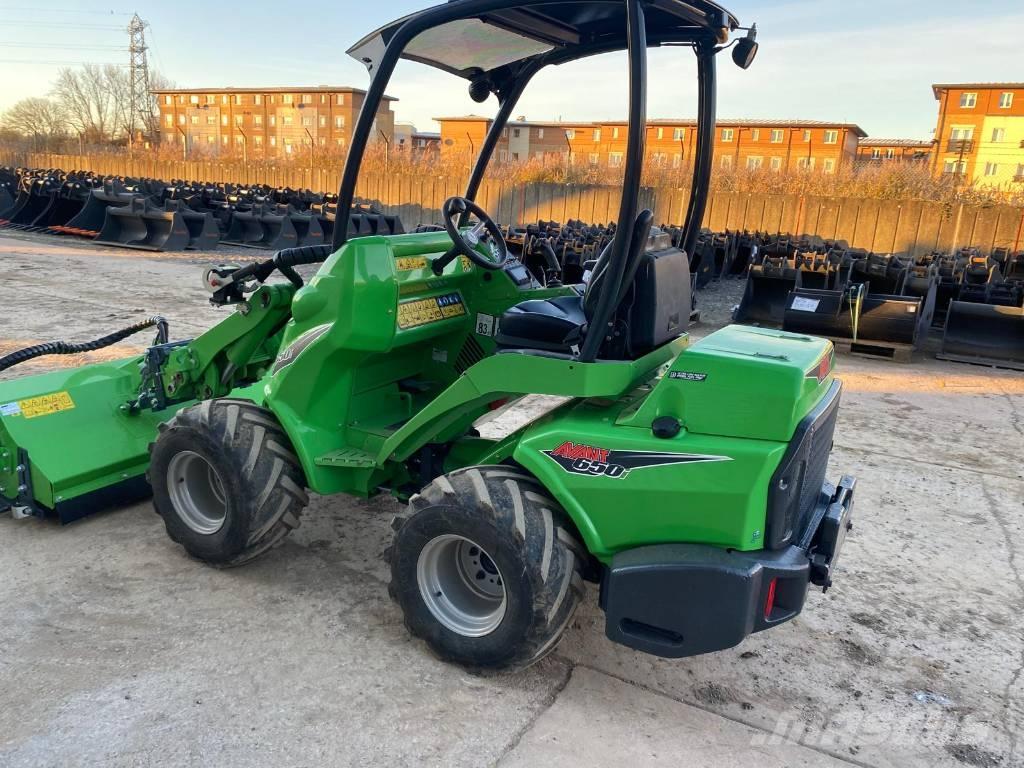 Avant 650 i Фронтальные погрузчики
