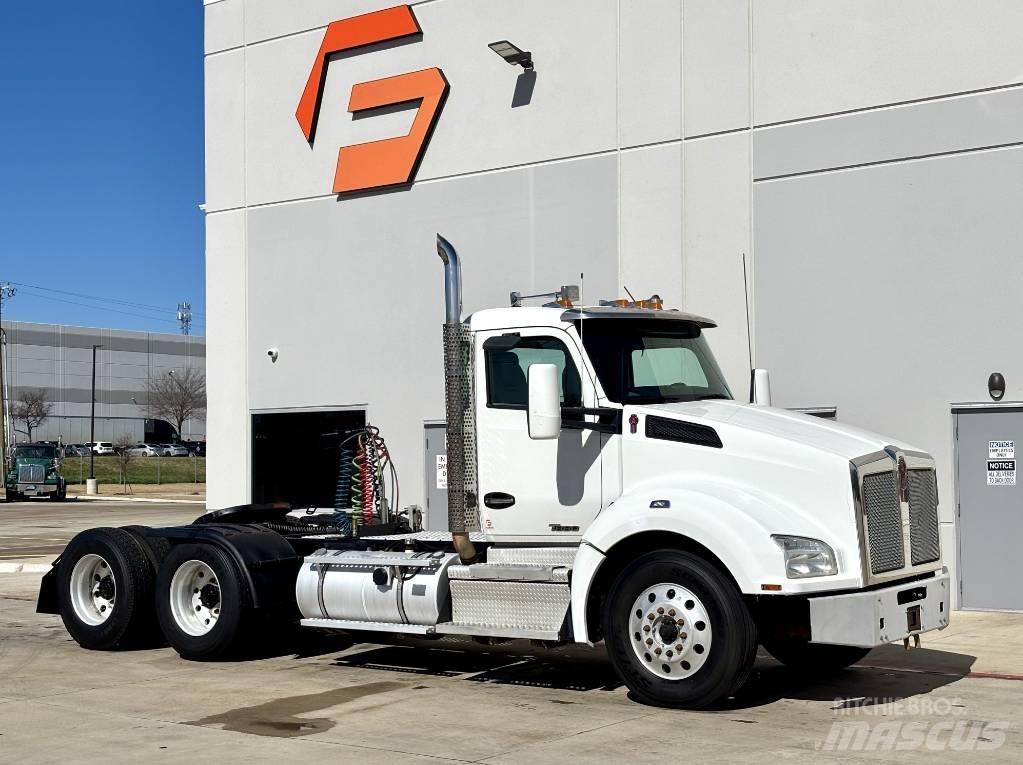 Kenworth T 880 Седельные тягачи