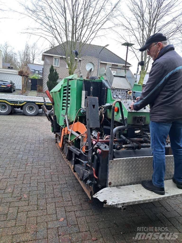 Demag 45 Асфальтоукладчики