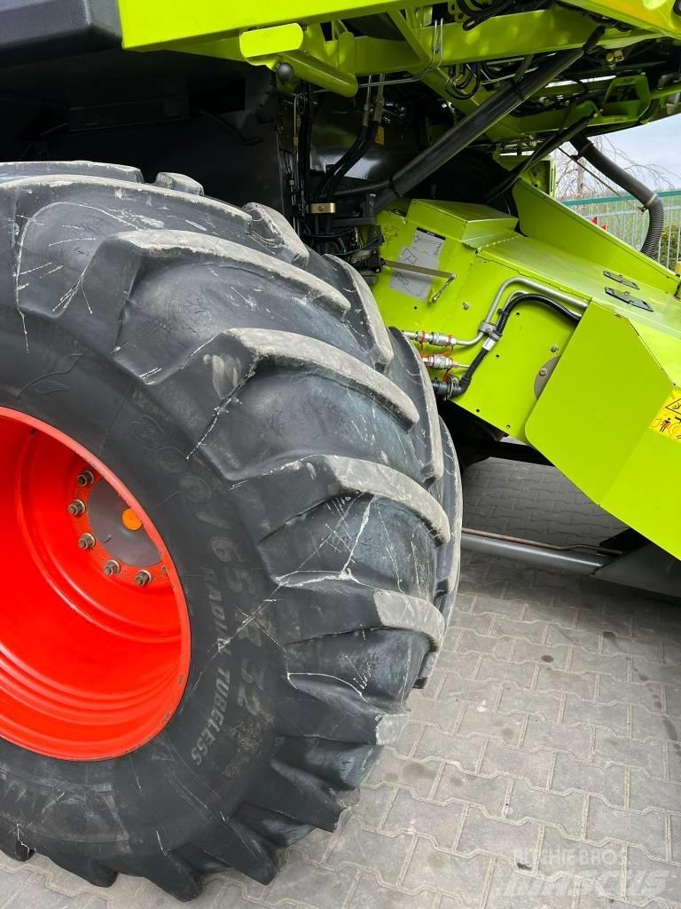 CLAAS Lexion 750 Зерноуборочные комбайны