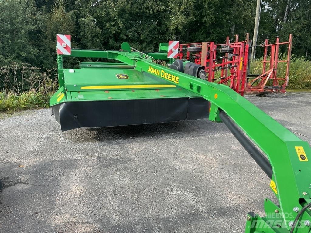 John Deere 530 Косилки плющилки