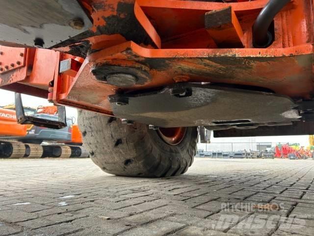 Hitachi ZW 310-6 Фронтальные погрузчики