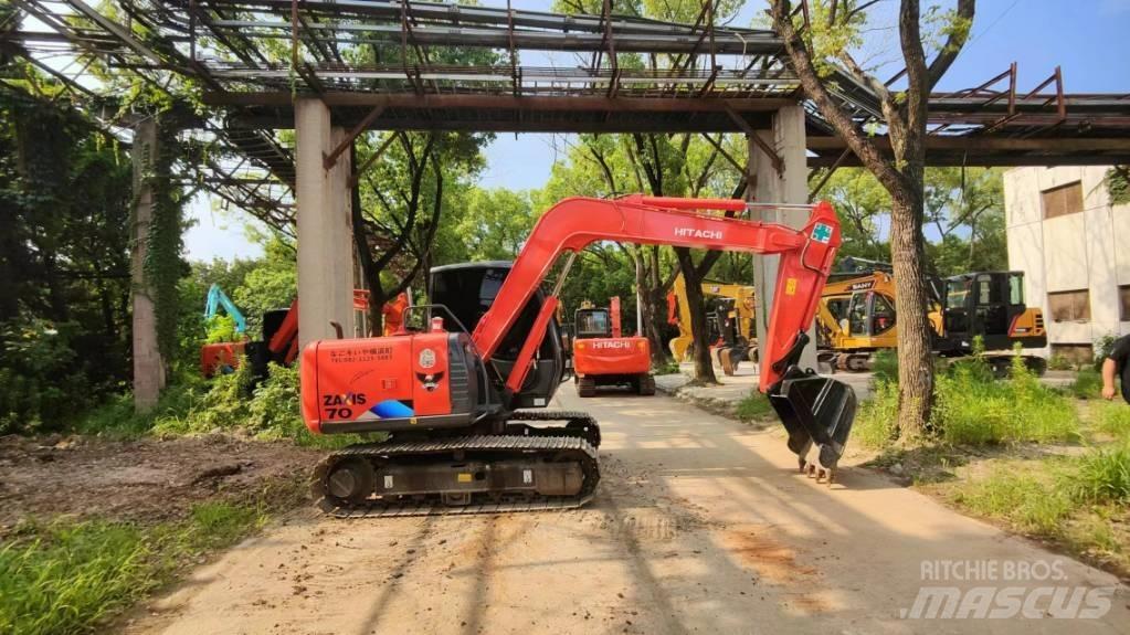 Hitachi ZX 70 Малые экскаваторы 7т-12т