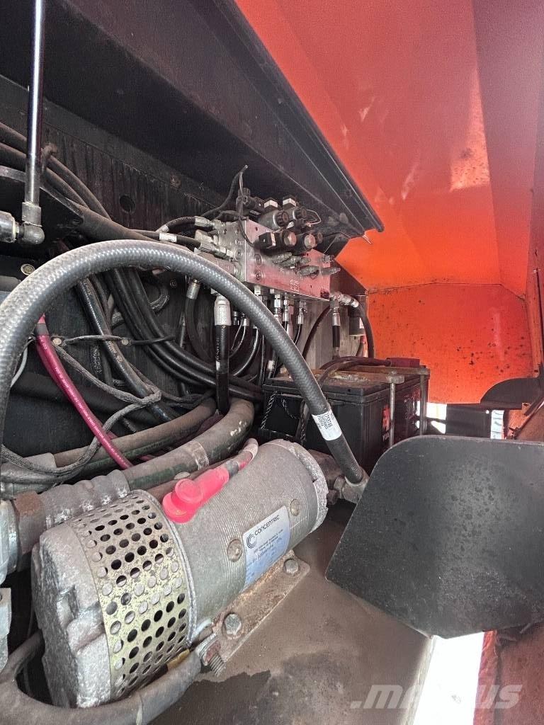 JLG 1500 SJ Телескопические подъемники