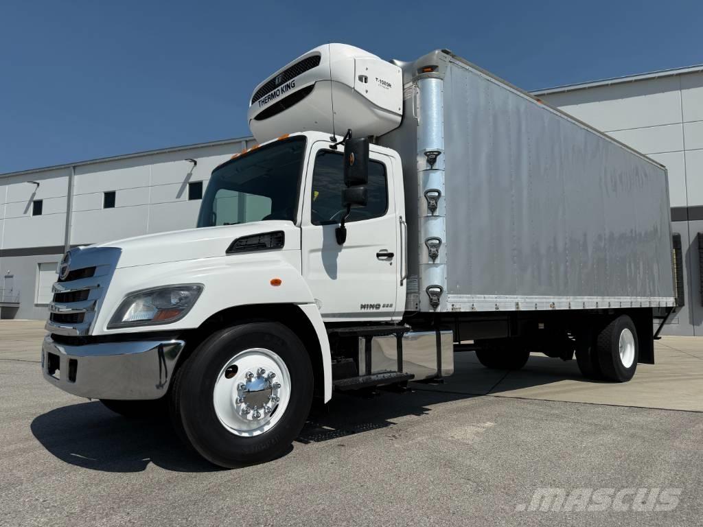 Hino 338 Грузовики-Рефрижераторы