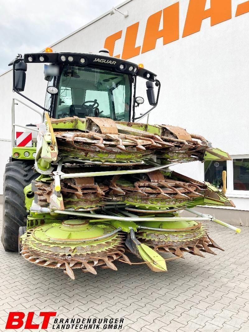 CLAAS Jaguar 950 Прицепные кормоуборочные комбайны