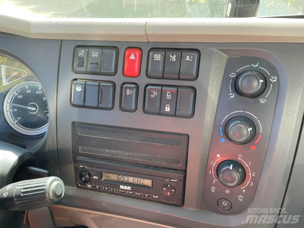 DAF LF 230 Вакуумные уборочные машины