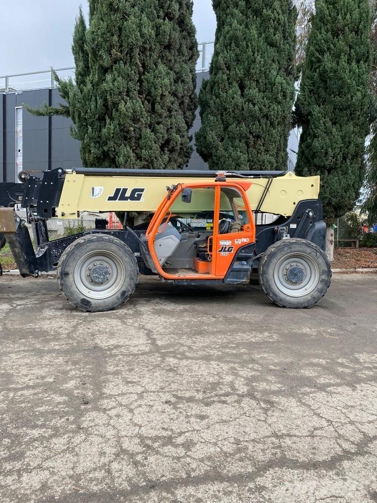 JLG 1255 Телескопические погрузчики