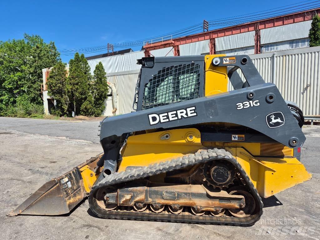 John Deere 331G Мини-погрузчики