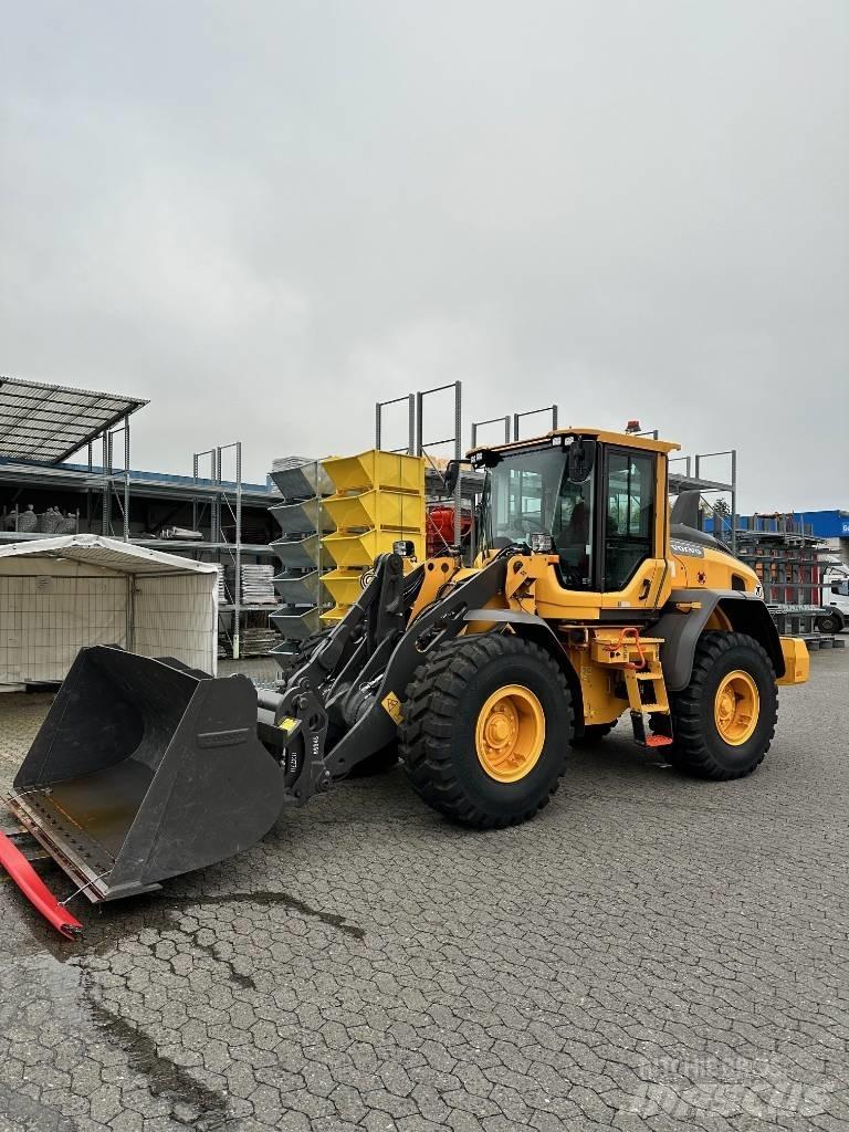 Volvo Radlader L60H Фронтальные погрузчики