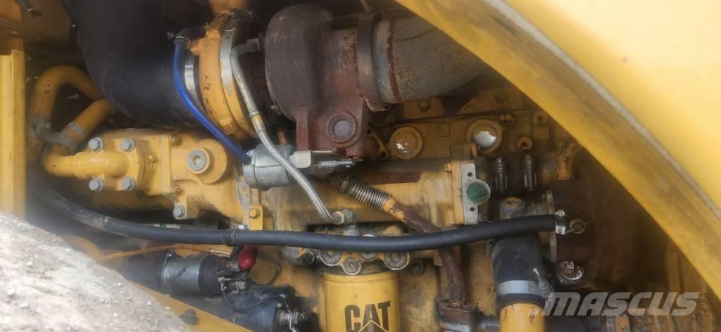 CAT 972 H Фронтальные погрузчики