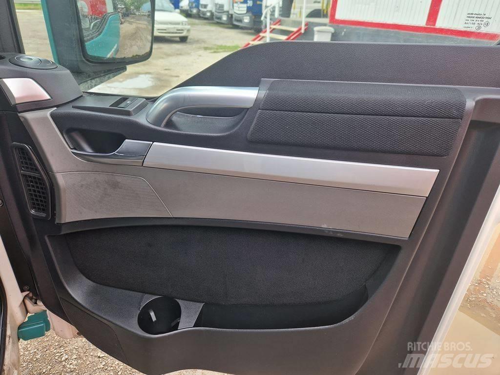 MAN TGX 26.440 Кабины